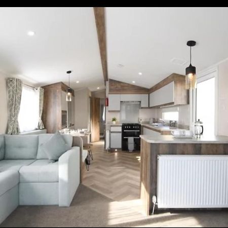 Q8 Ocean Edge Caravan Park Heysham Bagian luar foto