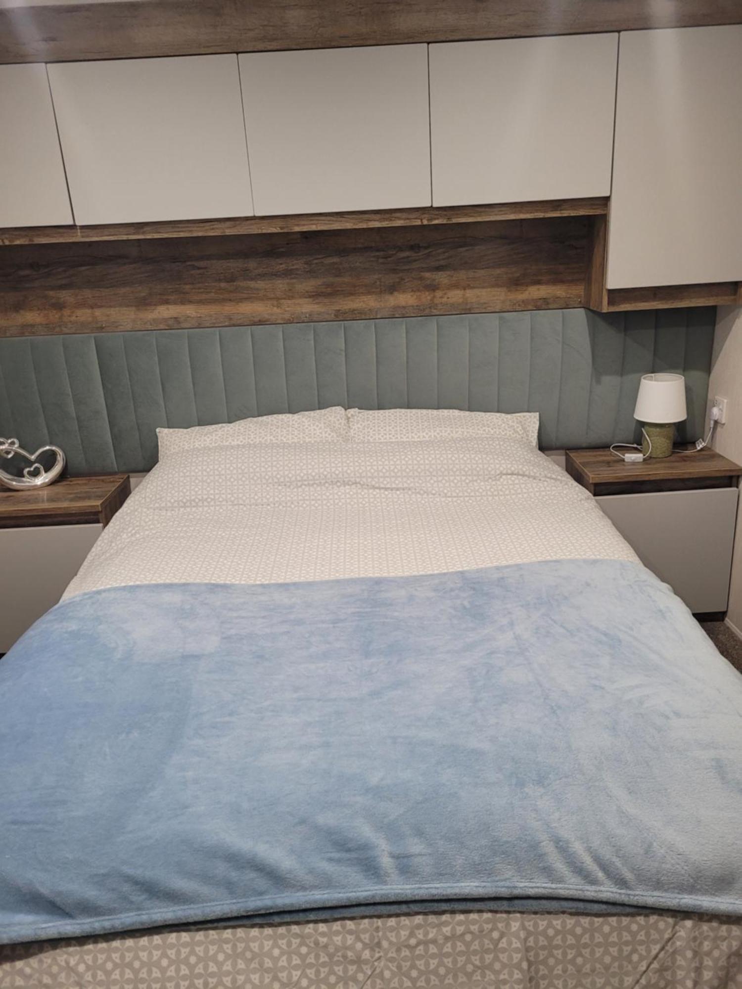 Q8 Ocean Edge Caravan Park Heysham Bagian luar foto